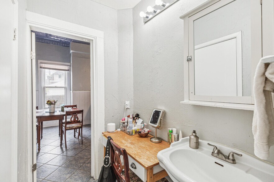 More Photos Of 1570 Saint Paul St, Denver Apartments For Sale