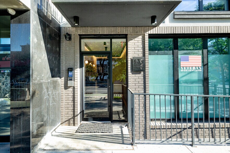 More Photos Of 630 Grand St, Brooklyn Apartments For Sale