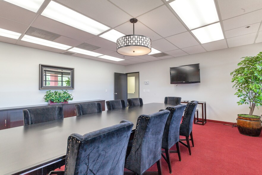 More Photos Of 2400-2402 N Tenaya Way, Las Vegas Office For Sale