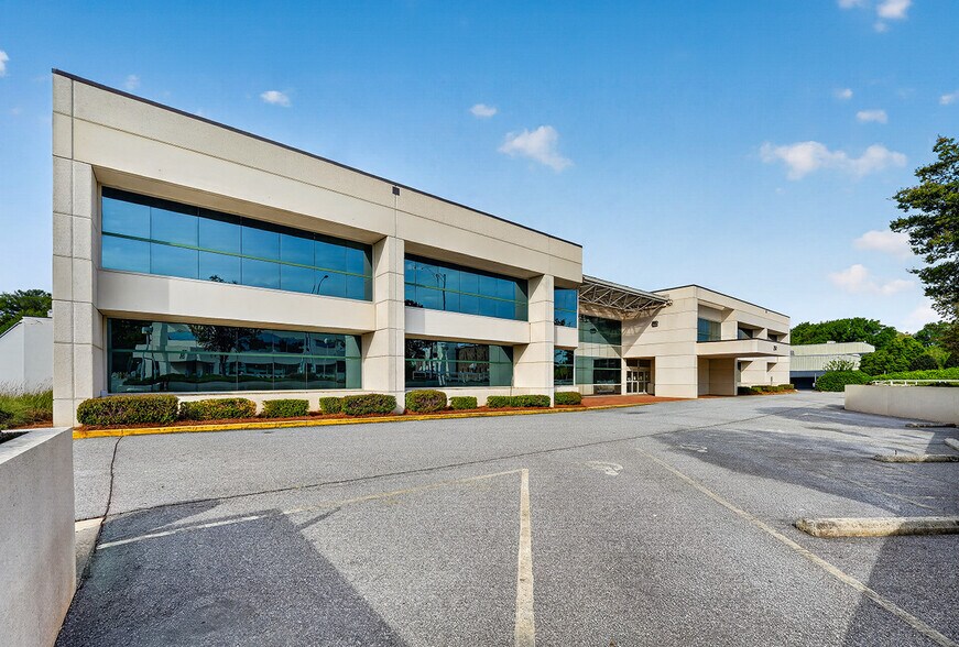 More Photos Of 240-250 Charlois Blvd, Winston-Salem Medical For Lease