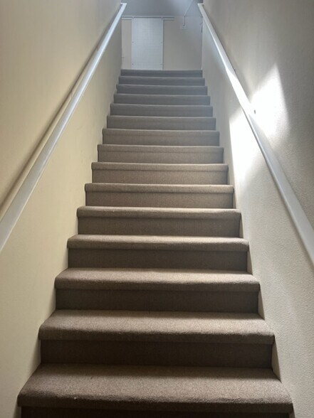 More Photos Of 18922 N Dale Mabry Hwy, Lutz Office For Lease