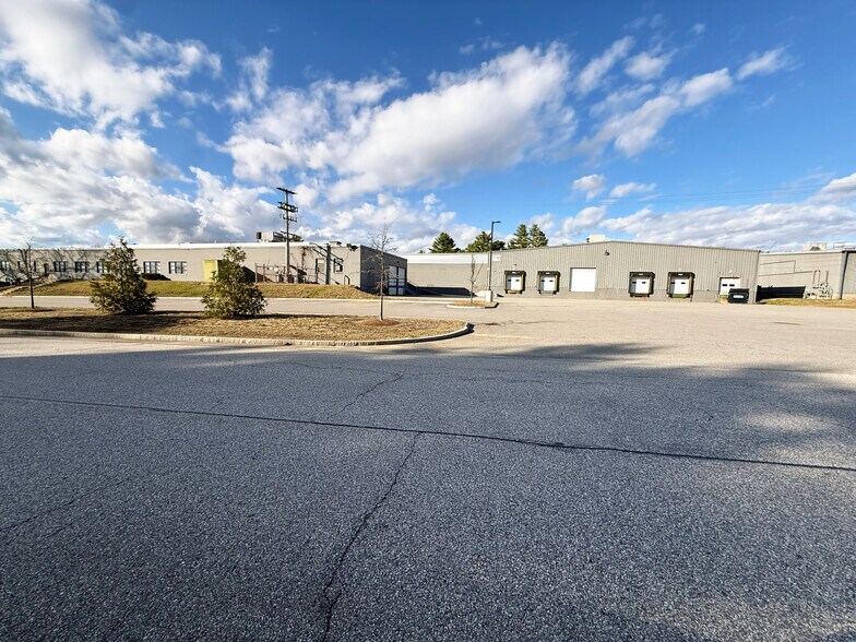 More Photos Of 19-27 Terrill Park Dr, Concord Warehouse For Sale