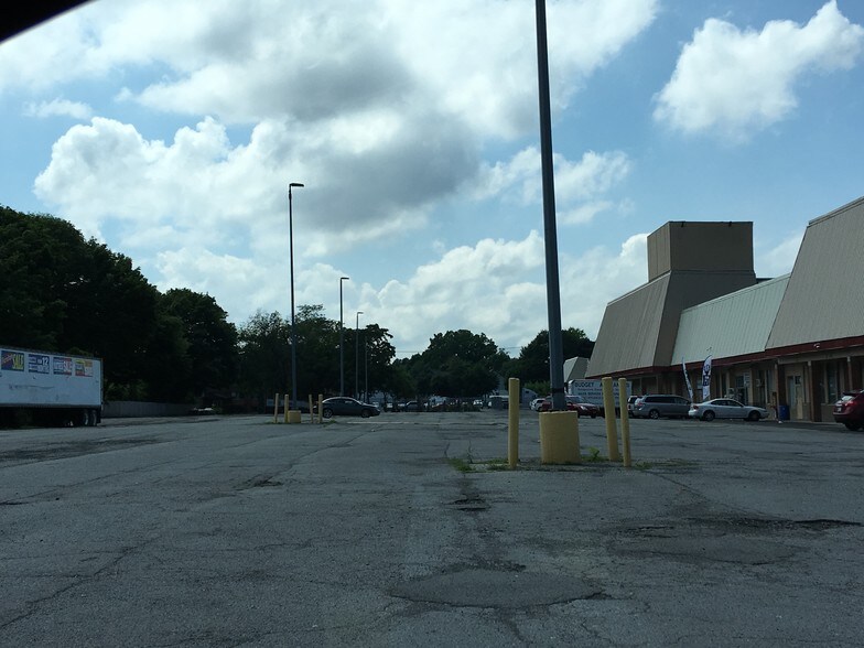 More Photos Of 1415 N Clinton Ave, Rochester General Retail For Sale