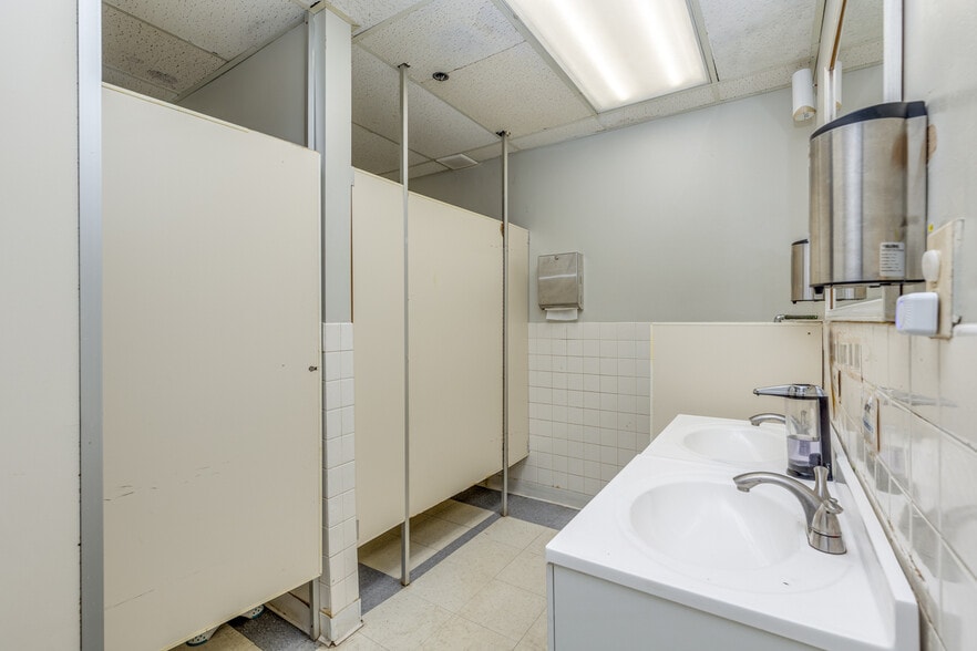 More Photos Of 2630 S Broad St, Trenton Religious Facility For Sale