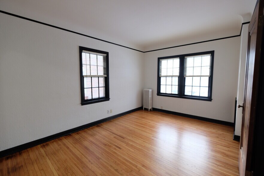 More Photos Of 3322 Blaisdell Ave, Minneapolis Apartments For Sale