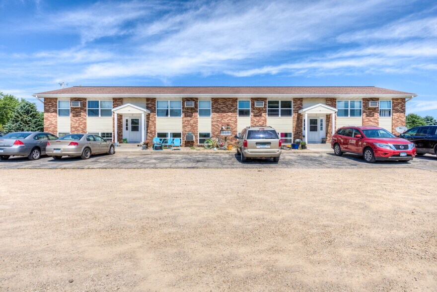 Primary Photo Of 20 NE Schmitz St, Adams Apartments For Sale