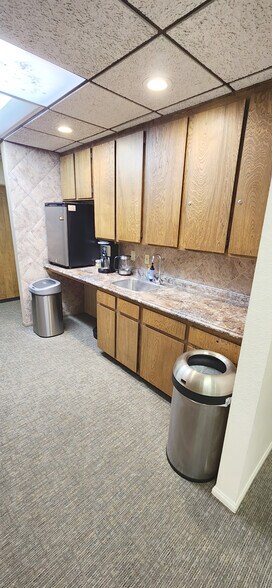 More Photos Of 122 Civic Center Dr, Vista Office For Sale