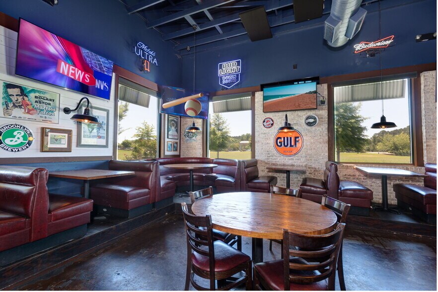 More Photos Of 3040 Capps Way, Opelika Restaurant For Sale