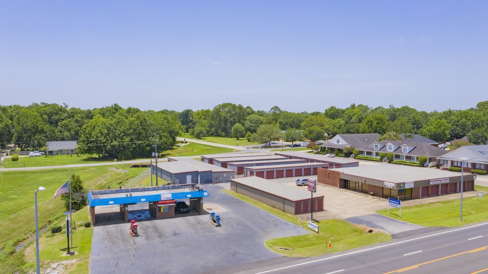 More Photos Of 721 N McKenzie St, Foley Self Storage For Sale