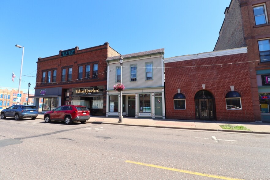 More Photos Of 404 Main St W, Ashland Office For Sale