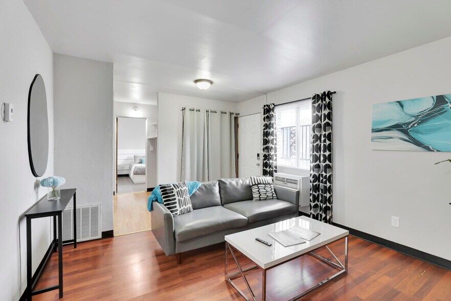 More Photos Of 27 W 8th Ave, Columbus Apartments For Sale