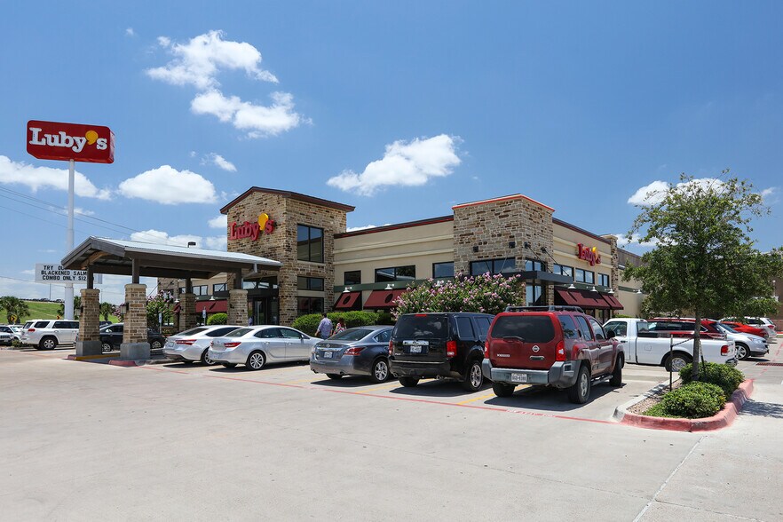 More Photos Of 500 N Jackson Rd, Pharr Unknown For Lease