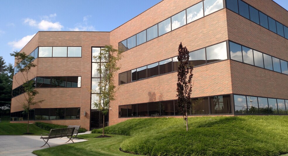 More Photos Of 2000 Linglestown Rd, Harrisburg Office For Lease
