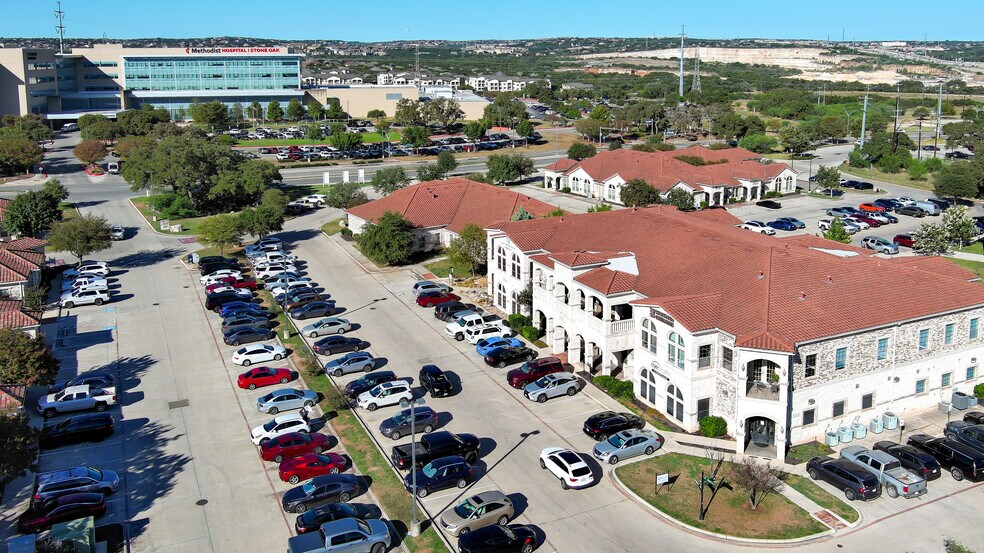 More Photos Of 1314 E Sonterra Blvd, San Antonio Medical For Sale