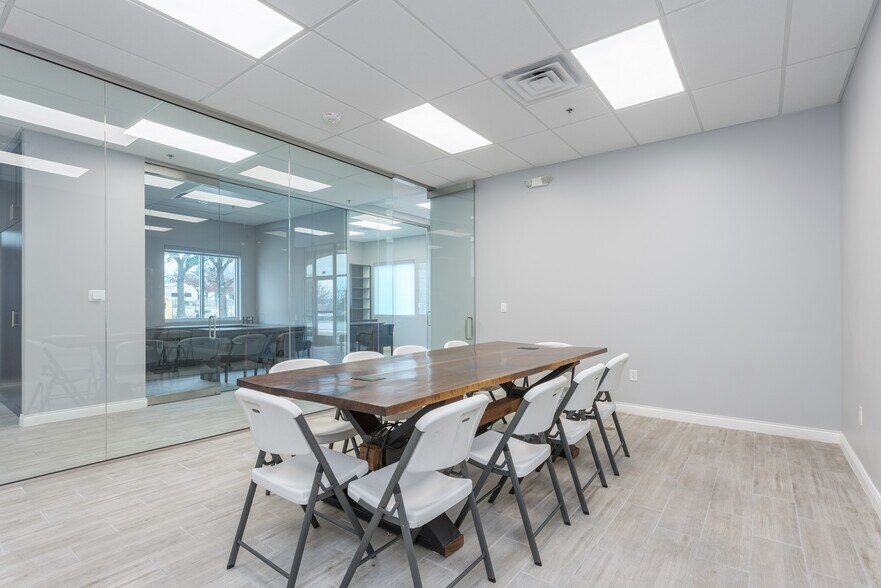 More Photos Of 2041 Morriss Rd, Flower Mound Medical For Lease