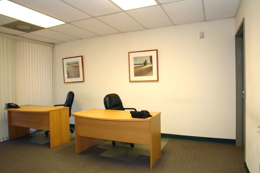 More Photos Of 2170 Oakland Rd, San Jose Light Manufacturing For Lease