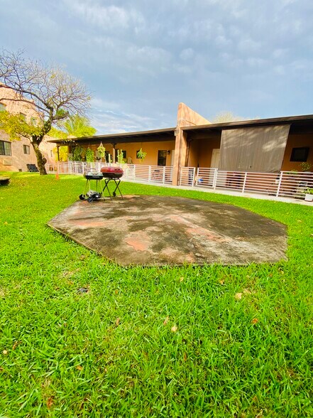 More Photos Of 200 Azure Way, Miami Springs Apartments For Sale