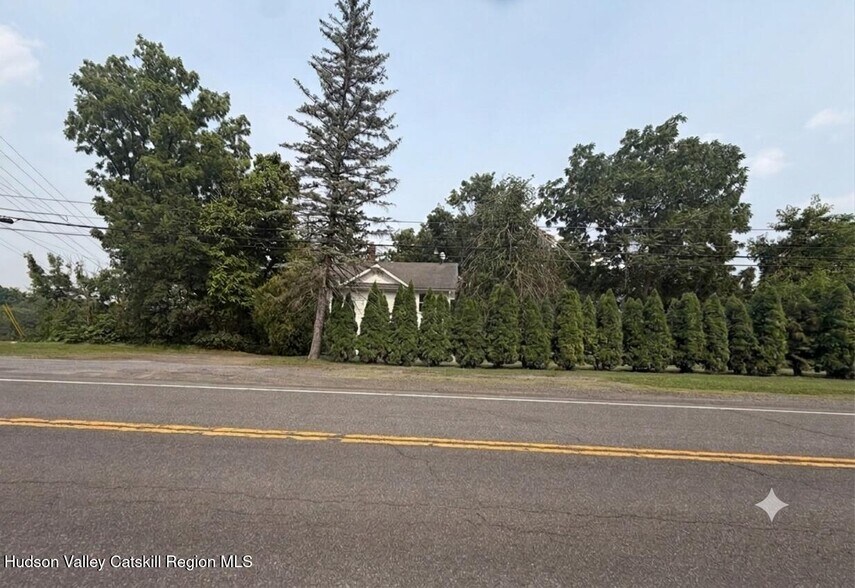 Primary Photo Of 8874 US Route 9W, Athens Office Residential For Sale