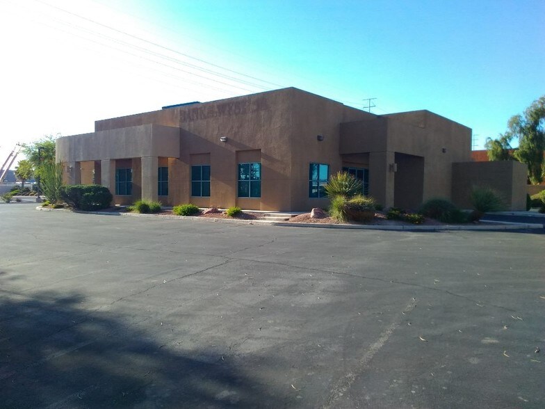 More Photos Of 4050 Losee Rd, North Las Vegas Bank For Sale