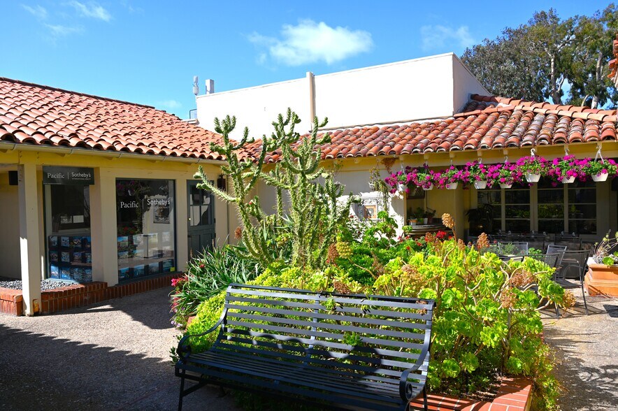 More Photos Of 6024 Paseo Delicias, Rancho Santa Fe Storefront Retail Office For Sale