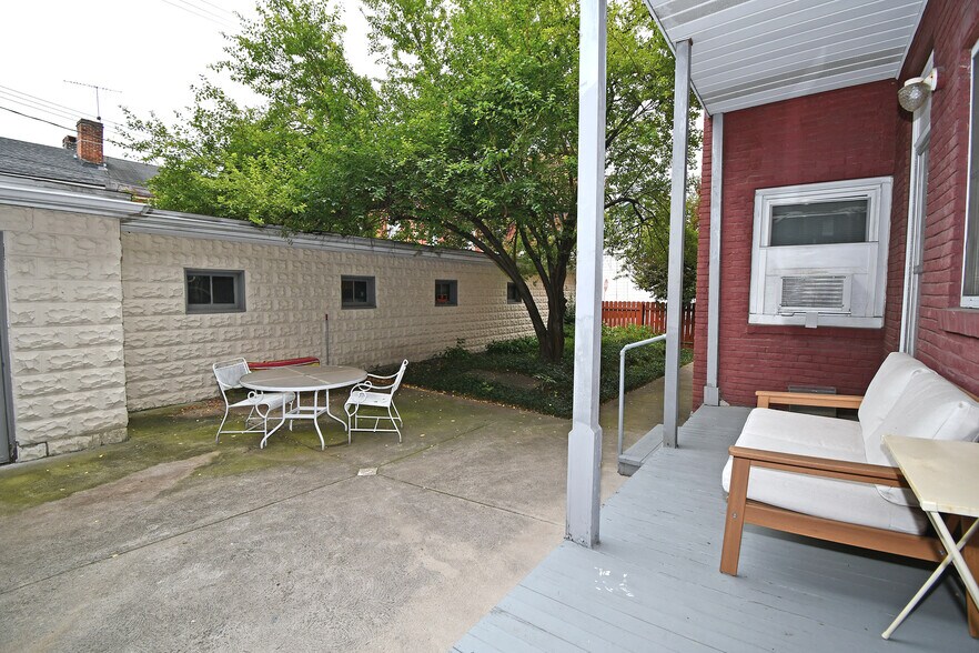 More Photos Of 15 S 14th St, Pittsburgh Multifamily For Sale