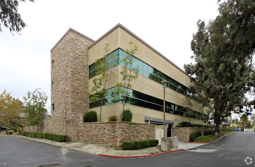 More Photos Of 25212 Marguerite Pky, Mission Viejo Office For Lease
