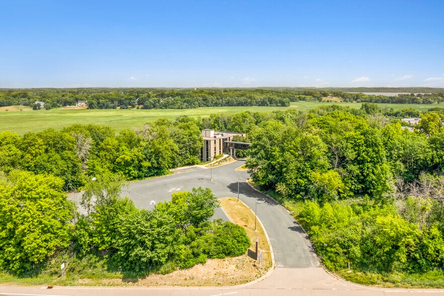 More Photos Of 1800 Pioneer Creek Ctr, Maple Plain Office For Lease