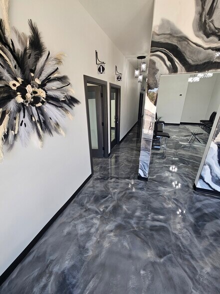 More Photos Of 471 E Howards Rd, Camp Verde General Retail For Lease