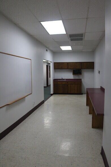 More Photos Of 120 N Bell Ave, Shawnee Office For Lease