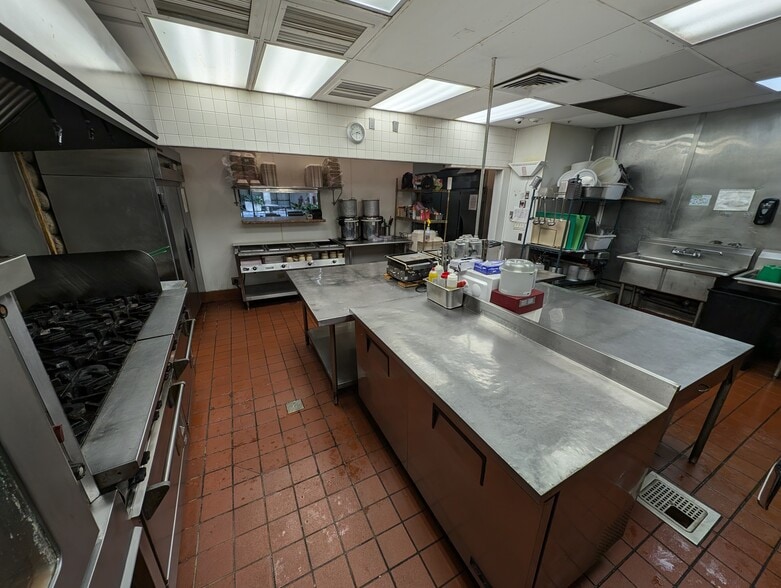 More Photos Of 500 Ala Moana Blvd, Honolulu Office For Lease