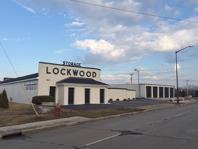 More Photos Of , Kenosha Specialty For Sale