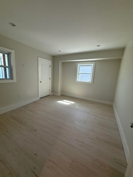 More Photos Of , Egg Harbor City Unknown For Sale