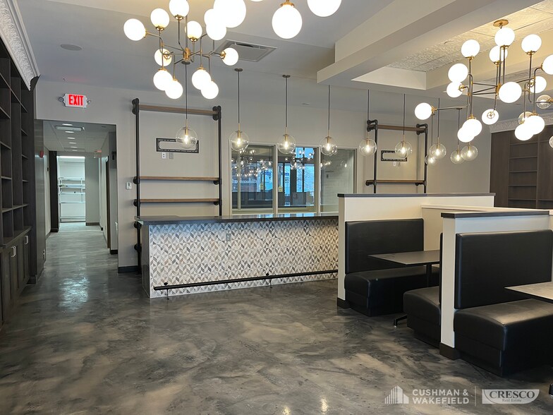 More Photos Of 12308 Mayfield Rd, Cleveland Apartments For Lease