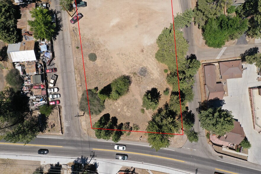 More Photos Of 40111 Big Bear Blvd, Big Bear Lake Land For Lease