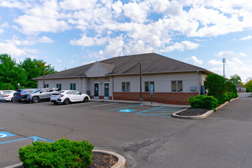 More Photos Of 1387-1389 Chews Landing Rd, Clementon Medical For Sale