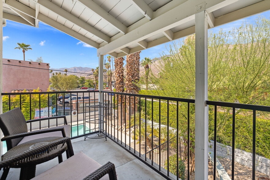 More Photos Of 1674 S Via Salida, Palm Springs Apartments For Sale