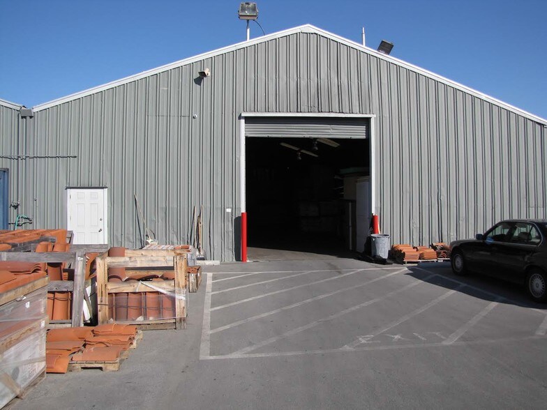 More Photos Of 323 S Canal St, South San Francisco Warehouse For Sale
