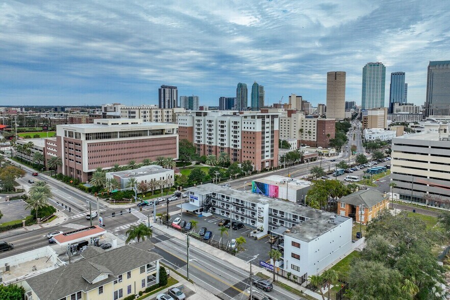 More Photos Of 830 W Kennedy Blvd, Tampa Apartments For Lease