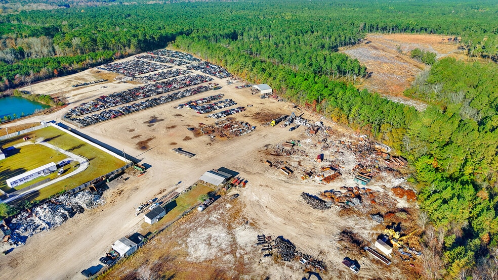 More Photos Of 2014 Blue Creek Rd, Jacksonville Warehouse For Lease