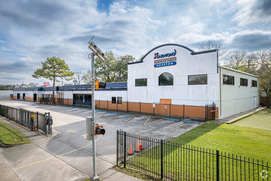 More Photos Of 5435 S Braeswood Blvd, Houston Specialty For Sale