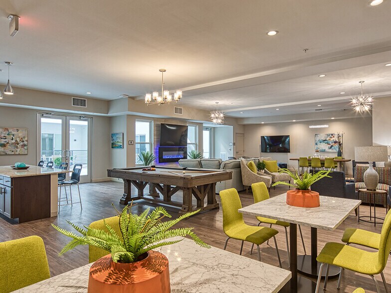 More Photos Of 1850 Merchant Ln, Hampton Apartments For Sale