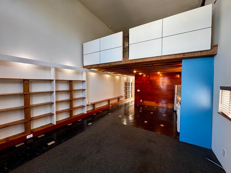 More Photos Of 558 San Juan Ave, Venice Apartments For Sale