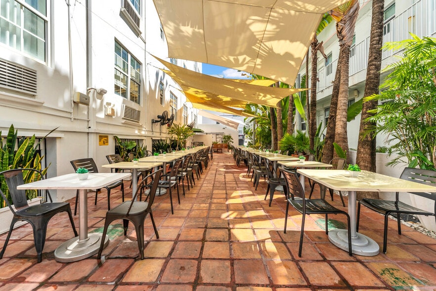 More Photos Of 1418 Ocean Dr, Miami Beach Hotel For Sale