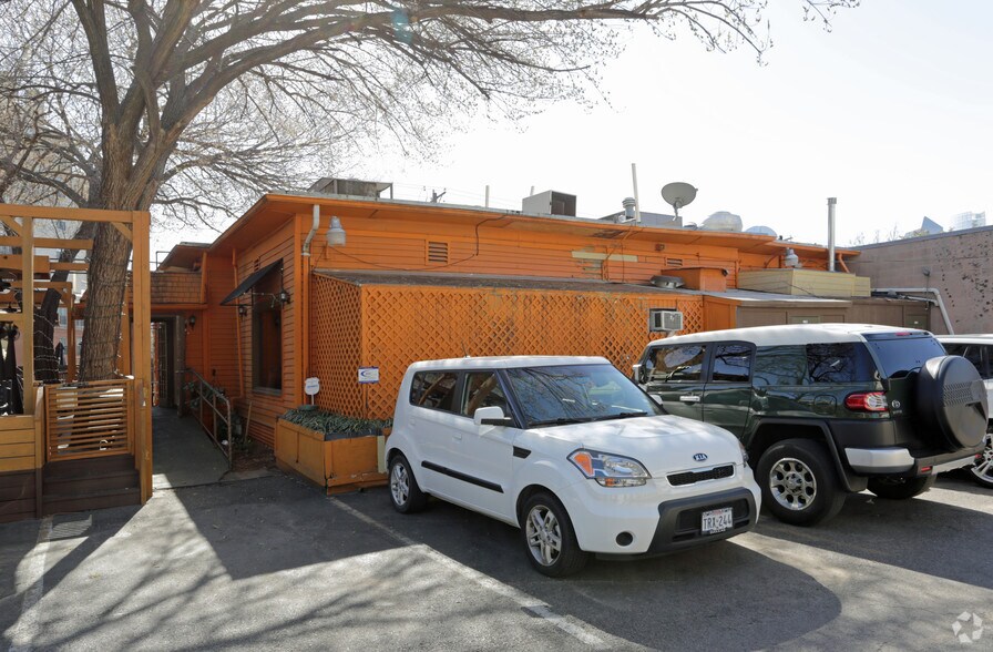 More Photos Of 2719 McKinney Ave, Dallas Restaurant For Lease