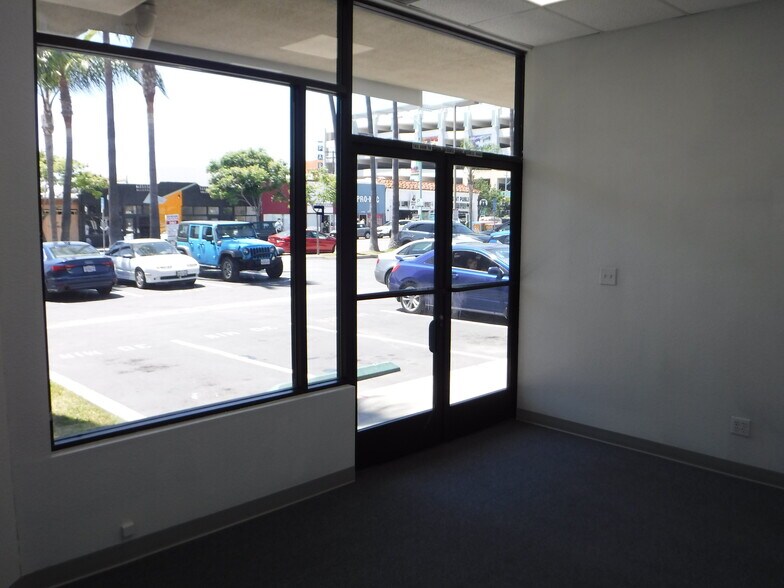 More Photos Of 3773 30th St, San Diego Unknown For Lease