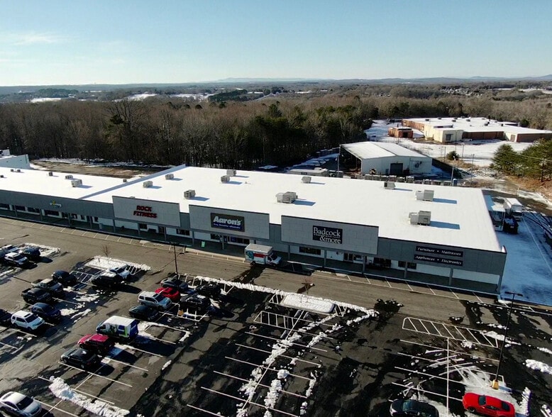 More Photos Of 1569 N Aspen St, Lincolnton Unknown For Lease