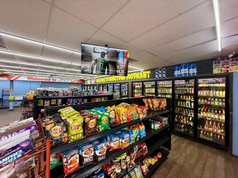 More Photos Of 2565 Candler Rd, Decatur Freestanding For Sale