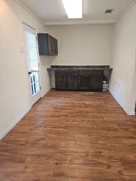 More Photos Of 10432 LeMoyne Blvd, Diberville Office For Sale