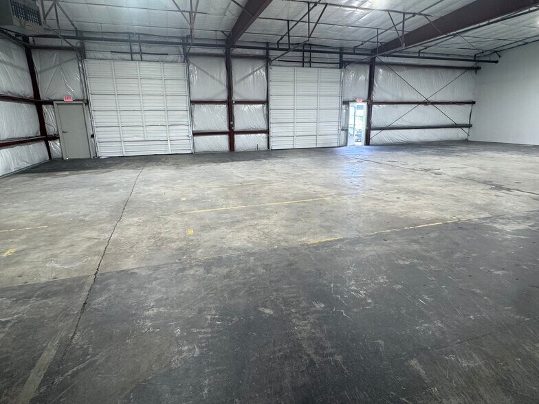 More Photos Of 3609 River Rd, Johns Island Flex For Lease