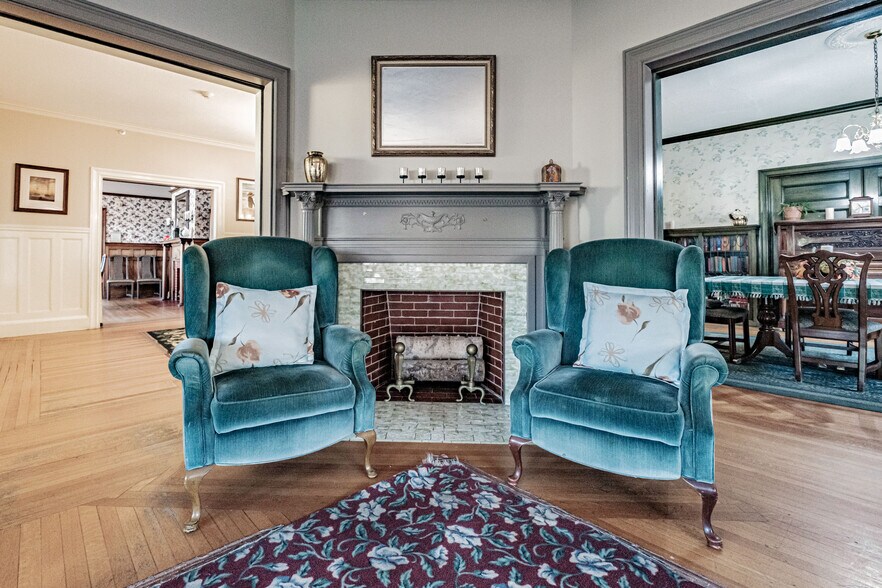 More Photos Of 257 South St, Biddeford Specialty For Sale